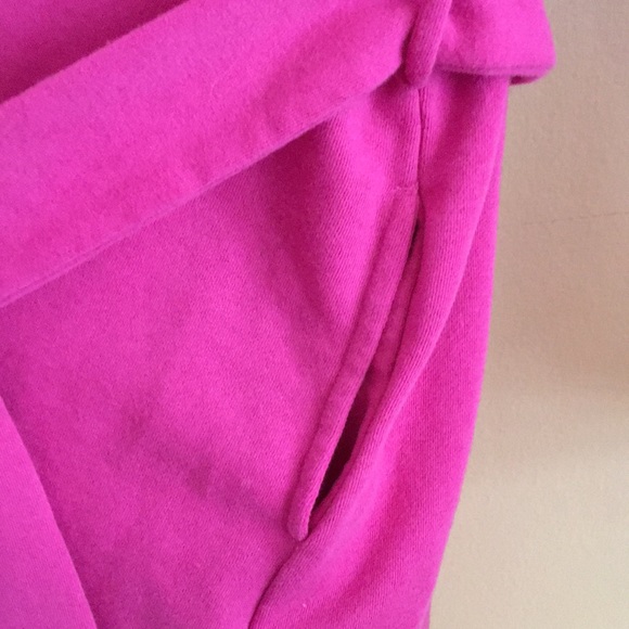 Victoria Secret Velour Robe - Picture 5 of 5